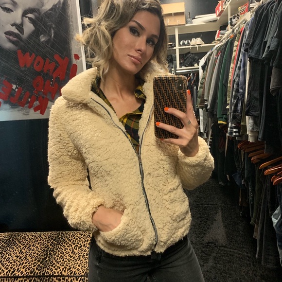 Jackets & Blazers - Super fuzzy teddy coat! Brand new size small